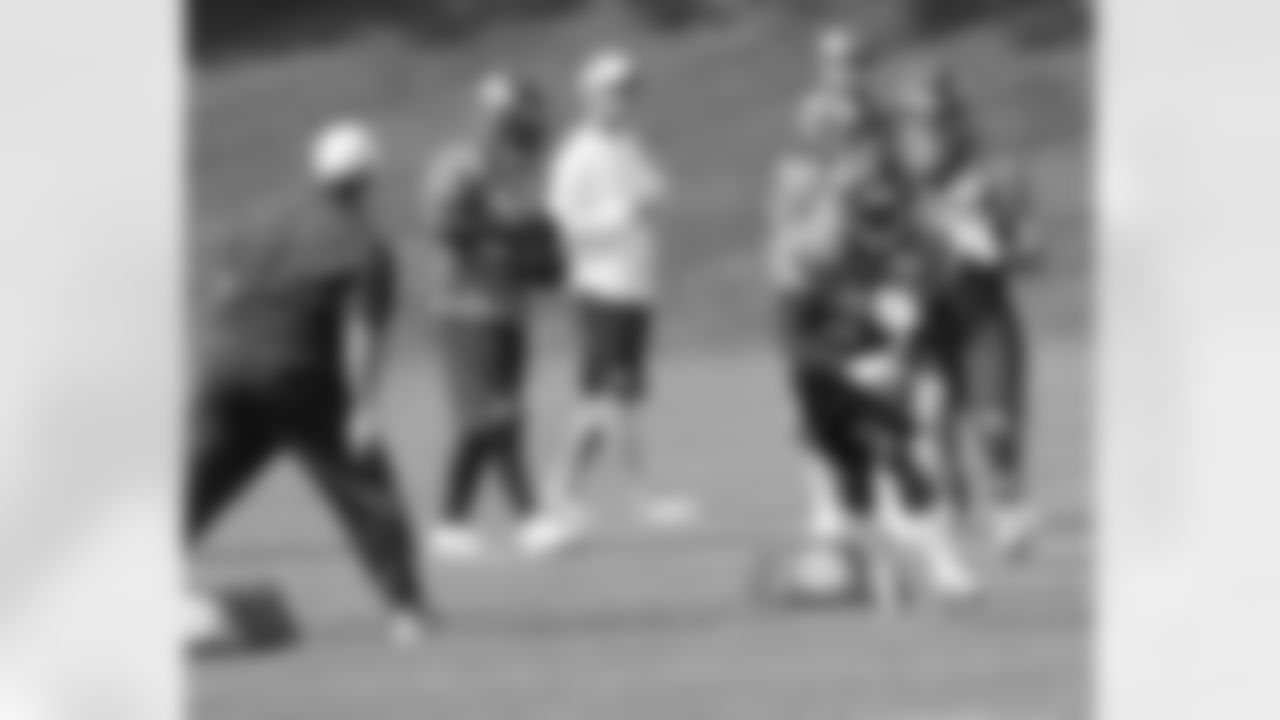 RB Ronnie Hillman carries the ball.