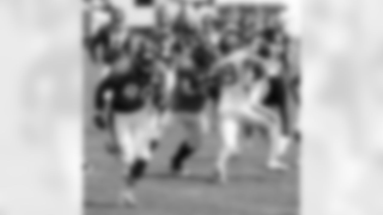 G Louis Vasquez and Texans DE J.J. Watt