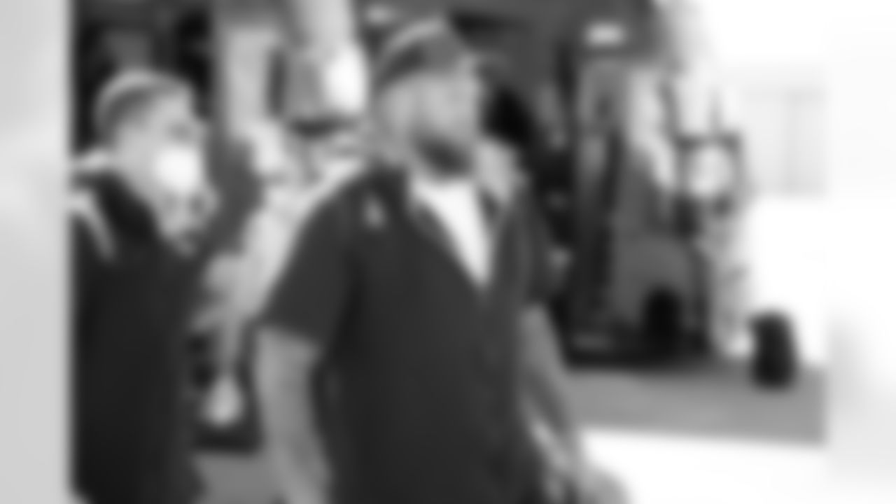 Dalton Risner on the tarmac at Denver International Airport on October 9, 2021 during the team's travel to Pittsburgh for a Week 5 game against the Steelers. (Photo by Joe Abdellah)
