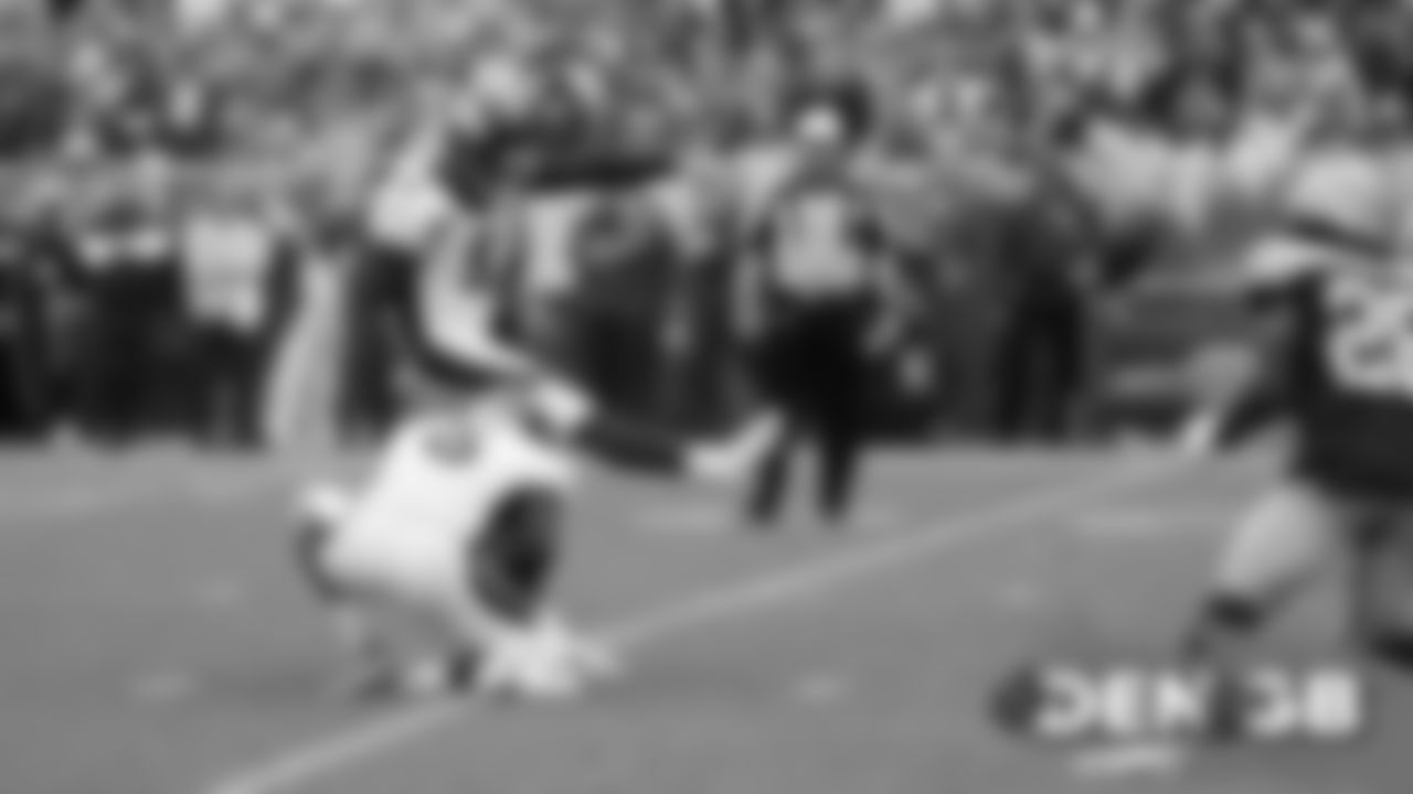 During the first half of the Broncos' Week 3 game against the Green Bay Packers on September 22, 2019 at Lambeau Field. (Photo by Gabriel Christus)
