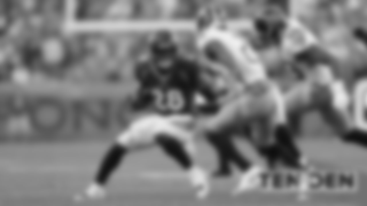 Photos of game action of the Broncos' game against the Tennessee Titans at Empower Field at Mile High on October 13, 2019. (Photo by Gabriel Christus)