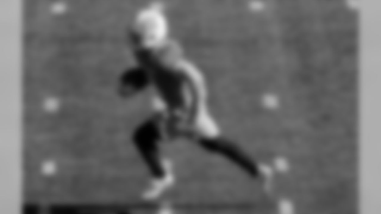 North Carolina WR Ryan Switzer is a natural slot receiver at 5-foot-8 and 179 pounds; he has the necessary quickness and ability to use a juke of his shoulder to gain separation. But his ability to get cornerbacks out of position could also make him useful as an outside receiver who plays every down in every situation, not just in three-receiver formations.