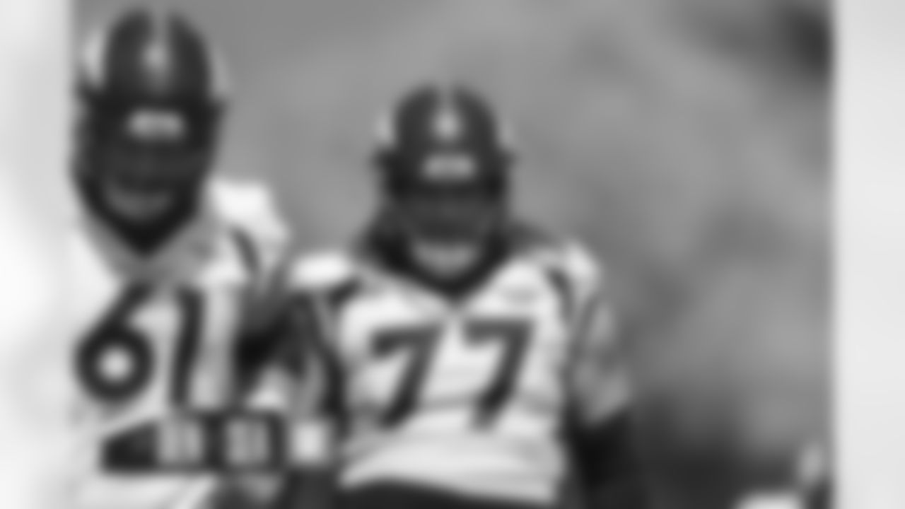 Quinn Meinerz during practice on Tuesday, September 6, 2022 at UCHealth Training Center in Englewood, Colorado.
Photo by Gabriel Christus/Denver Broncos