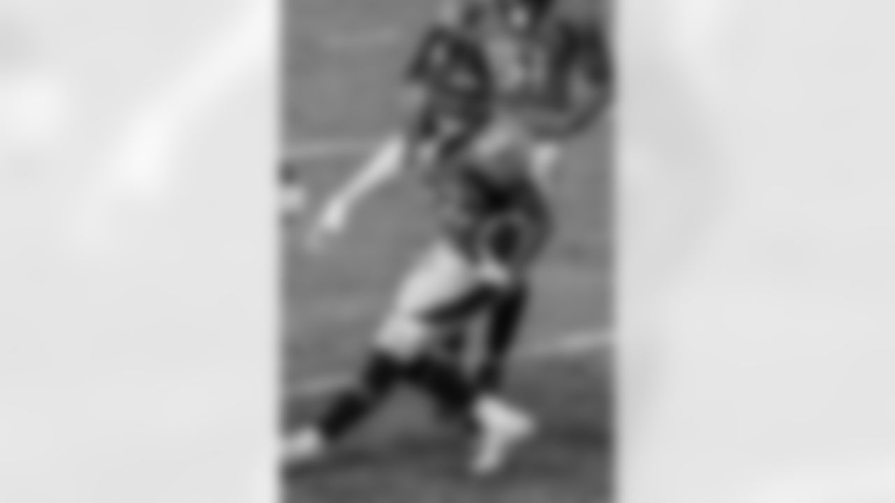 A late addition to the roster during the 2020 season, Parnell Motley came up big in his first start in the season finale when he recovered a fumble during the third quarter of the NFL game against the Las Vegas Raiders on Sunday, Jan. 3, 2021 in Denver. (Photo: Eric Lars Bakke)