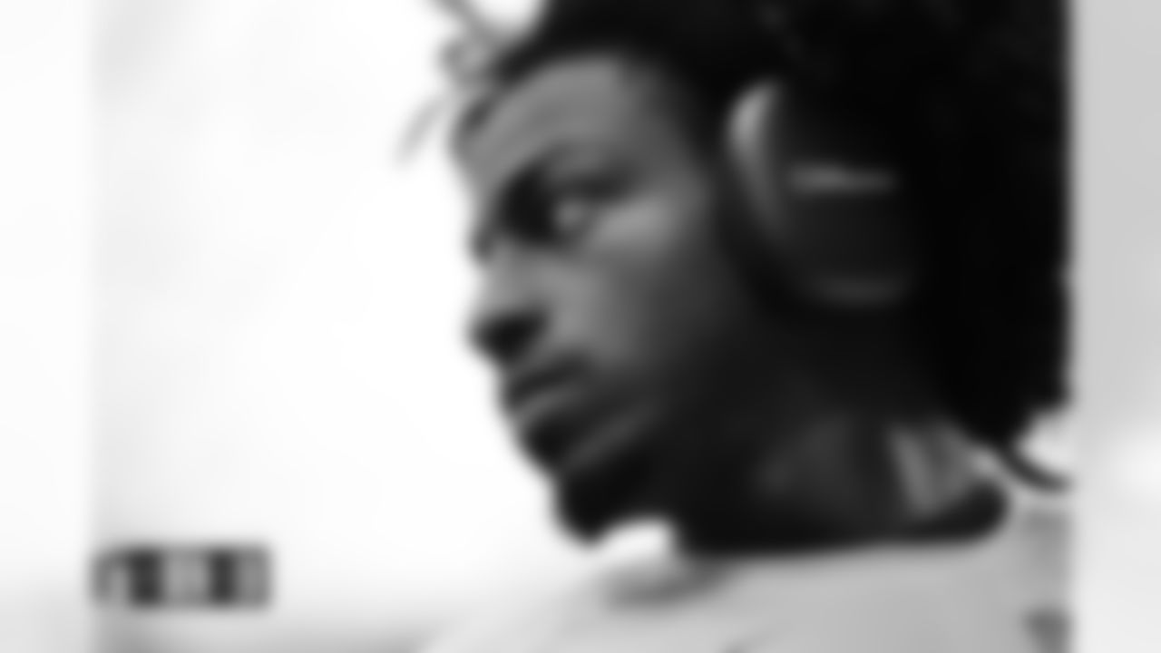 KJ Hamler before the Broncos' Week 4 game against the Las Vegas Raiders at Allegiant Stadium in Las Vegas, Nevada on October 2, 2022. (Photo by Joshua Gateley)