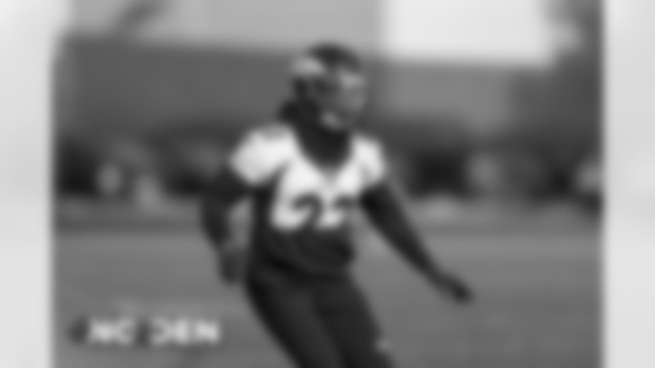 Kareem Jackson action during practice at UCHealth Training Center in Centennial, CO, November 26, 2020.
Photo by Gabriel Christus