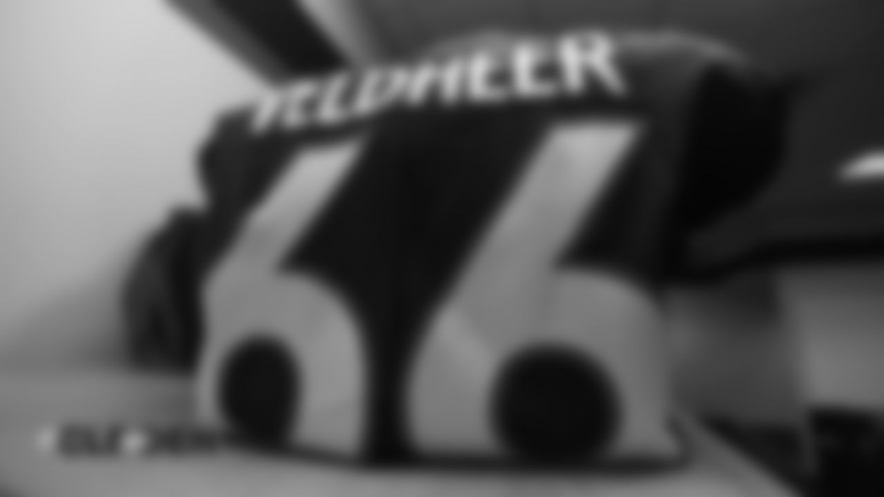 Jared Veldheer's jersey in the locker room before the Broncos' Week 15 game against the Cleveland Browns at Broncos Stadium at Mile High on December 15, 2018.