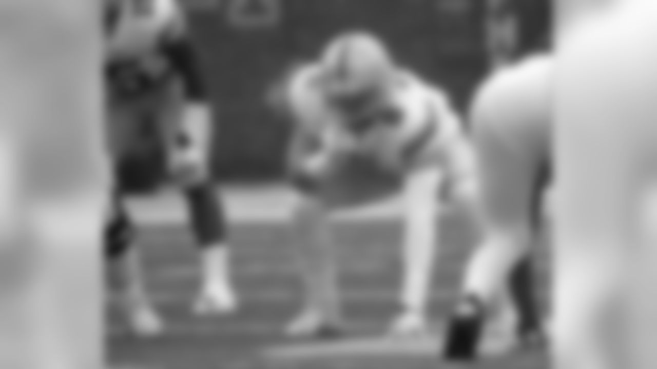 Ohio State TE Jeff Heuerman lines up against Minnesota in 2014.