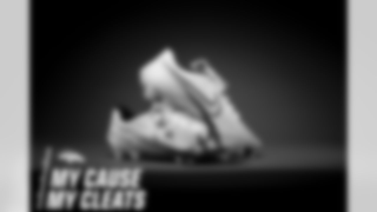 Trinity Benson's cleats represent Fight Colorectal Cancer for the 2020 My Cause My Cleats campaign.
Photo by Gabriel Christus