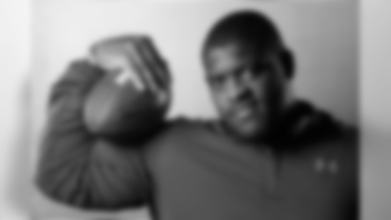 Duke offensive lineman Laken Tomlinson poses for a portait during the 2015 NFL Scouting Combine.