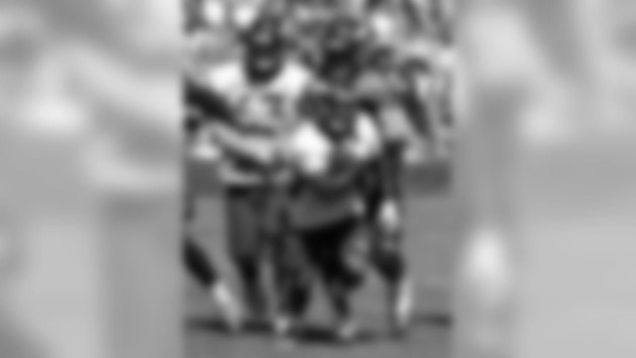 RB Kapri Bibbs