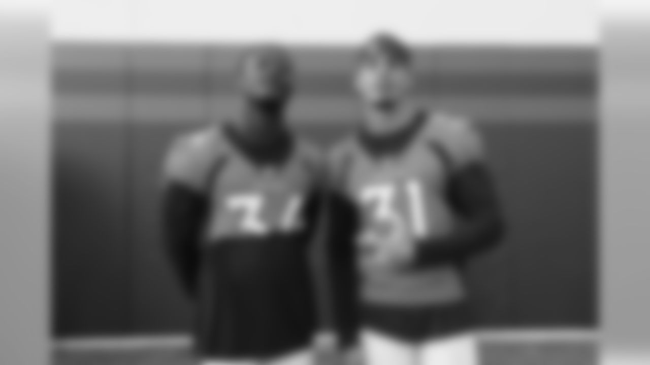 Will Parks and Justin Simmons during the team photo at UCHealth Training Center in Centennial, CO, September 28, 2019.
Photo by Gabriel Christus