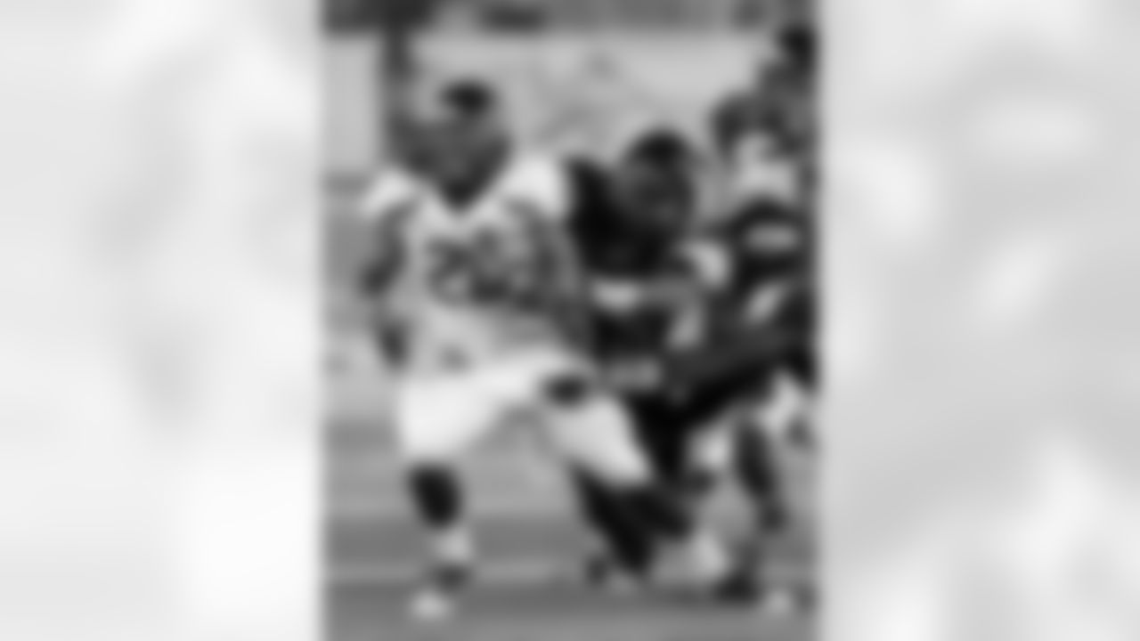 LB Brandon Marshall, Nevada