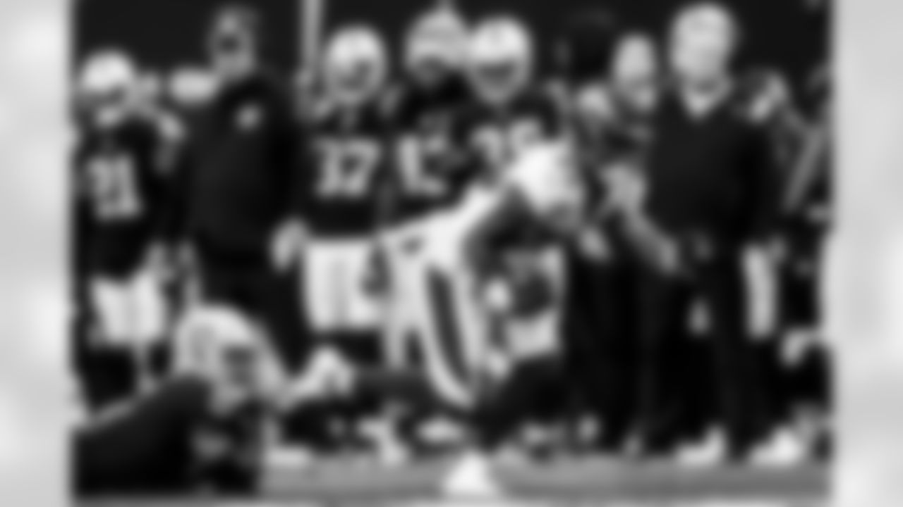 during the NFL game against the Las Vegas Raiders on Sunday, December 26, 2021 at Allegiant Stadium in Las Vegas, Nevada.
Gabriel Christus