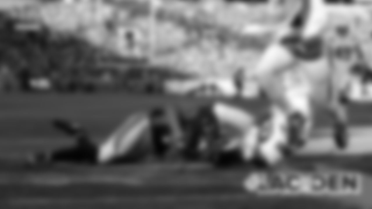 During the Broncos' game against the Los Angeles Chargers at Empower Field at Mile High on December 1, 2019. (Photo by Gabriel Christus)