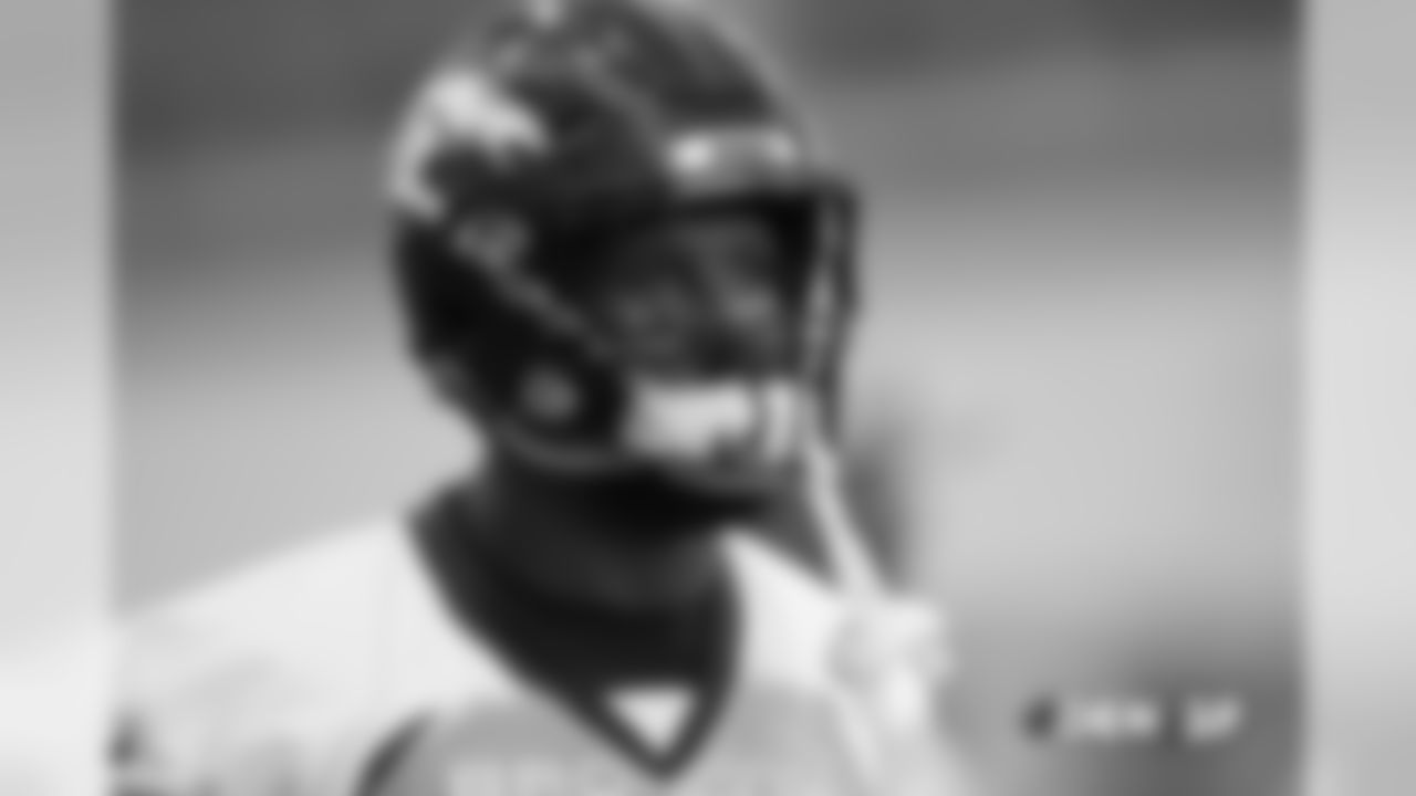 Von Miller during practice at UCHealth Training Center in Centennial, CO, December 06, 2018.
Photo by Gabriel Christus