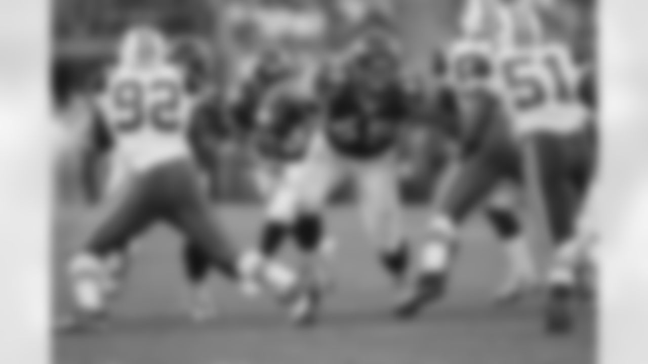 College: Florida
Draft: 2000 fourth round - 112th overall
Years with Broncos: 2000-06
Career stats: 190 games, 133 starts (95 games, 38 starts with Broncos)