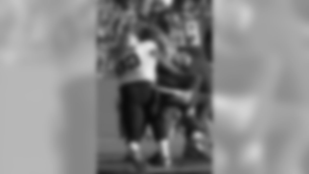 2014 stats (missed 2015 with an Achilles injury): 45 total tackles (33 solo), 10.0 sacks, 2 passes defensed, 3 forced fumbles
Career stats: 128 total tackles (93 solo), 31.5 sacks, 4 passes defensed, 5 forced fumbles, 6 NFL seasons