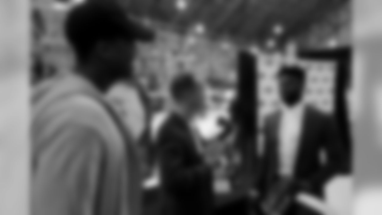 181022_SandersFlight_18