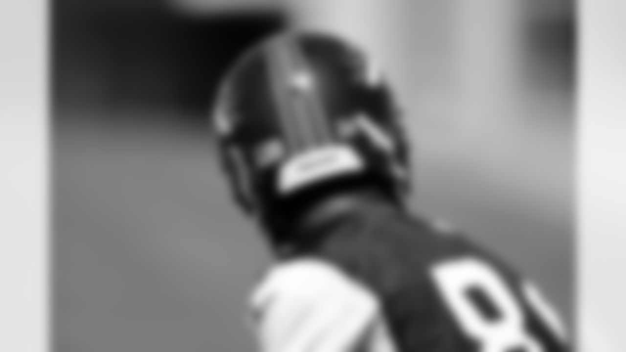 Kevin Toliver II's helmet bears the name of Jordan Davis, a teenager from his hometown who was murdered in 2012, during practice on September 12, 2020. (Photo by Ben Swanson)