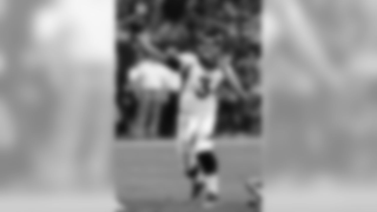 quarterback Trevor Siemian (3)