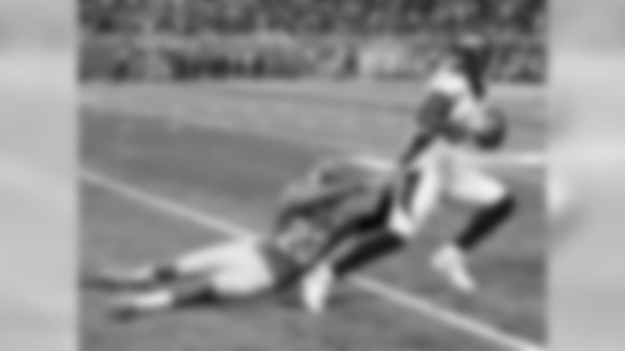 Sept. 27, 2015: W 24-12 vs. Detroit