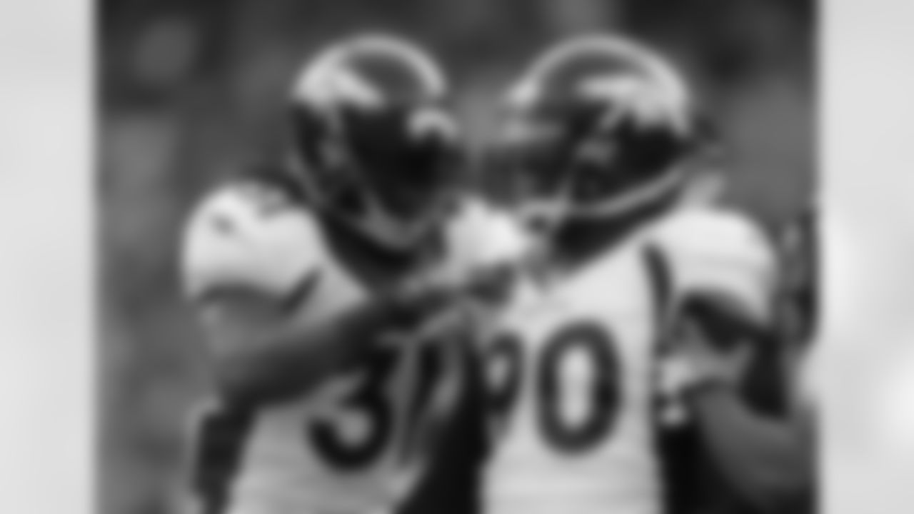 Omar Bolden and Shaun Phillips