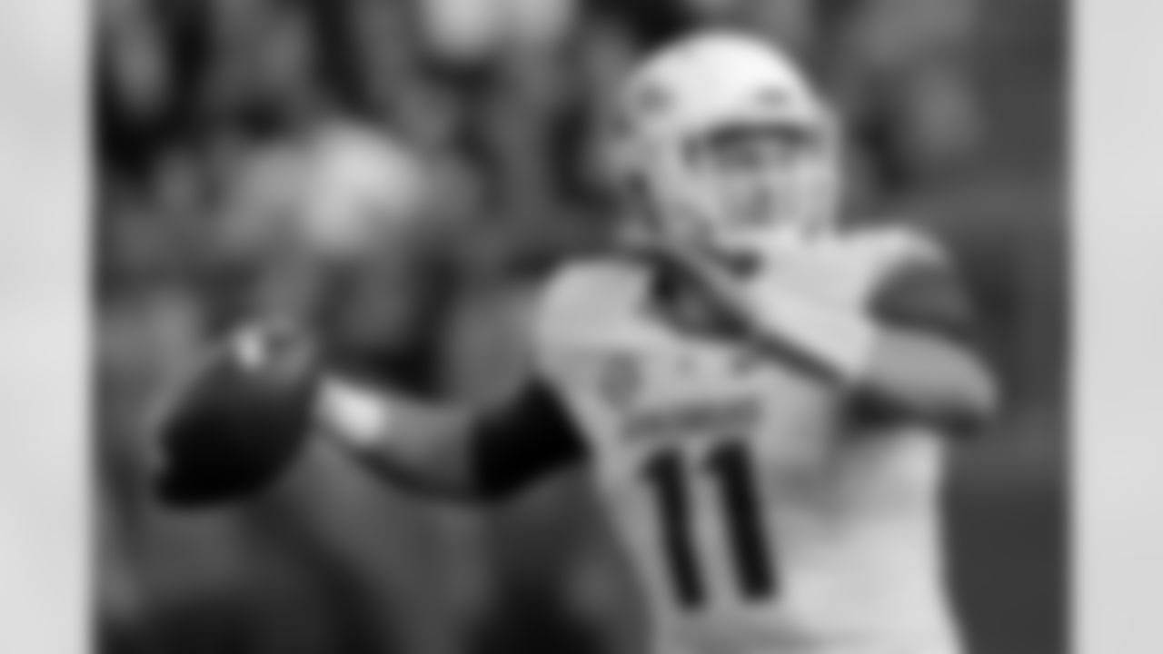 Derby played quarterback at Arkansas before transitioning to tight end.