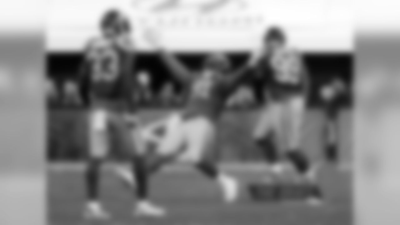 In the Rams' 4-3 scheme, the former New England first-round pick was a backup to Aaron Donald before tearing his ACL during training camp last year. Knee problems have dogged him throughout his career, but he has enough talent and explosiveness to merit a buy-low contract. (Jae C. Hong/AP Images)