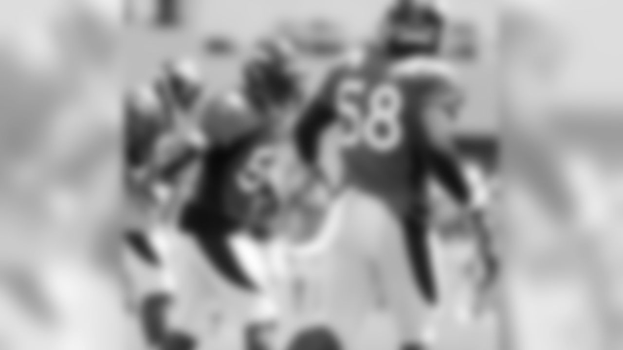 Woodyard and Miller celebrate the "sack"