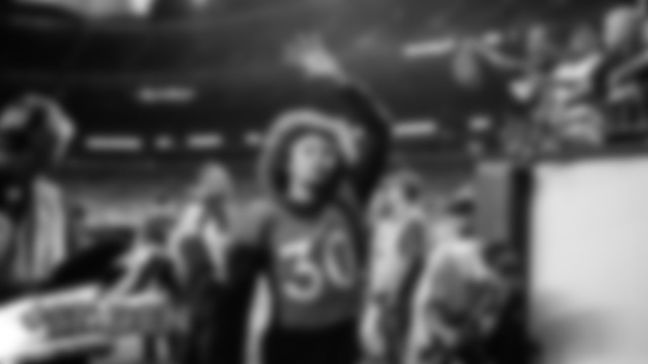 Phillip Lindsay walks off the field after the preseason game against the San Francisco 49ers at Broncos Stadium at Mile High in Denver, Colorado, August 19, 2019. The 49ers won the game 24-15.
Photo by Marc Piscotty