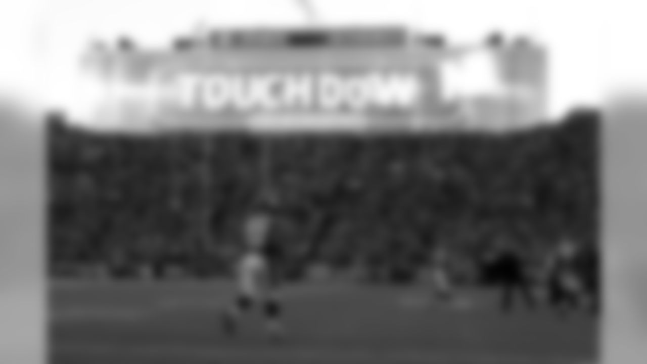 It was Anderson's fifth touchdown in a three-week span.