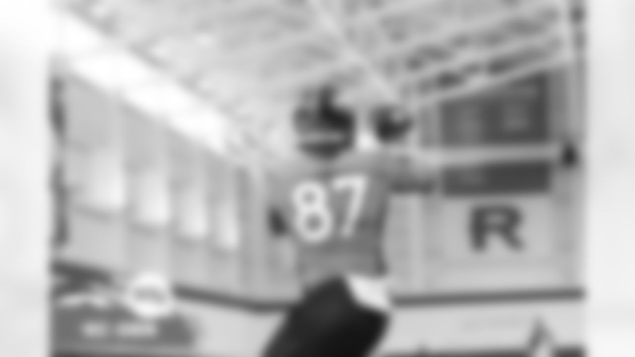 Noah Fant during practice on Thursday, January 6, 2022 at UCHealth Training Center in Englewood, Colorado.
Gabriel Christus