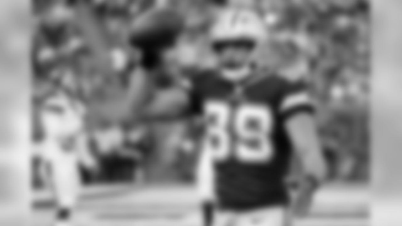 The expected passing of the torch from certain Hall of Famer Jason Witten to Escobar in Dallas never happened, and Escobar remains untested and unproven, with just 30 receptions in four seasons -- but he has eight touchdowns, giving him one score every 3.75 receptions.