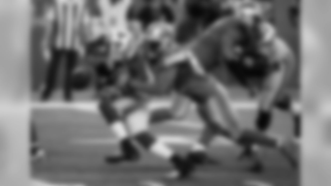 2015 stats: 57 total tackles (42 solo), 1.0 sack, 6 passes defensed, 1 forced fumbleCareer stats: 163 total tackles (122 solo), 1.0 sack, 2 interceptions, 17 passes defensed, 4 forced fumbles, 5 NFL seasons