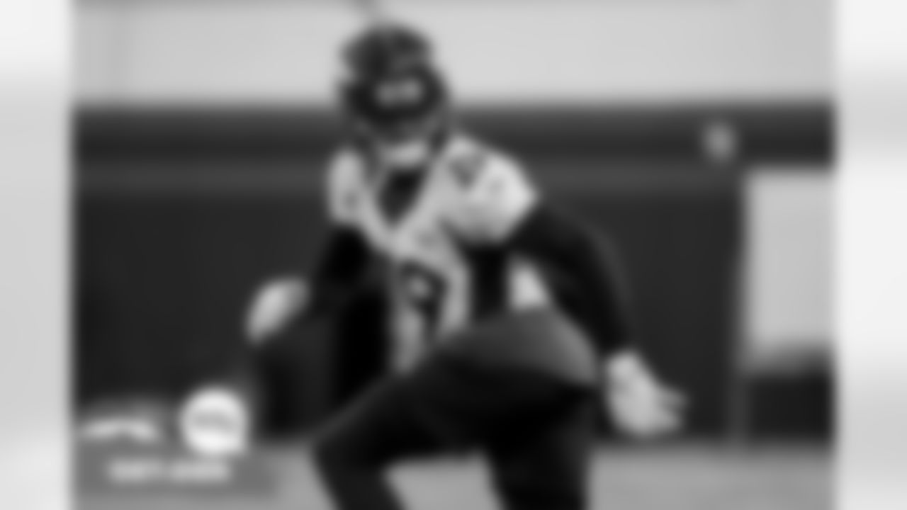 Bryce Callahan during practice at UCHealth Training Center in Englewood, Colorado on December 10, 2021. (Photo by Ben Swanson)