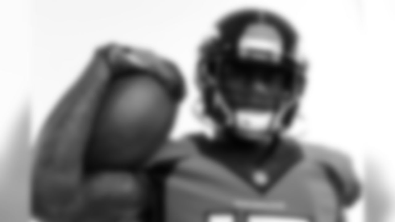 WR DaeSean Hamilton