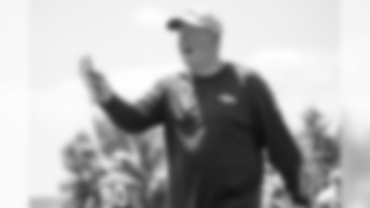Offensive Coordinator Bill Musgrave during practice at the eighth day of OTAs on June 5, 2018.