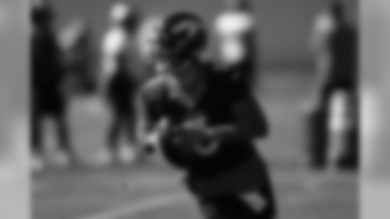 Drew Lock prepares to throw a pass in a drill during practice at UCHealth Training Center on August 12, 2020. (Photo by Ben Swanson)
