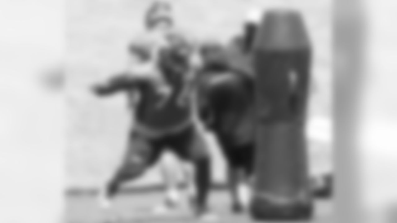 DT Marvin Austin