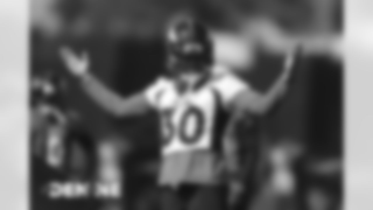 Phillip Lindsay during practice at UCHealth Training Center in Centennial, Colorado, October 08, 2020.
Photo by Gabriel Christus