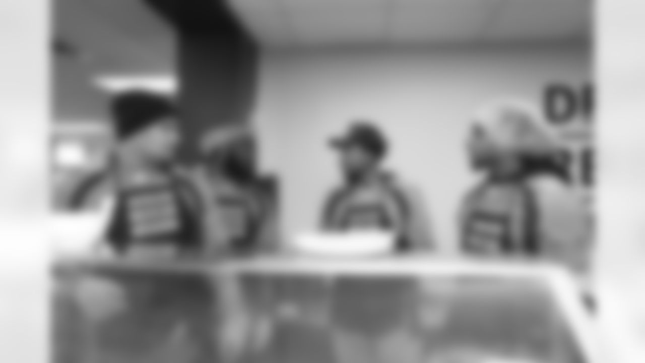 McTelvin Agim, Netane Muti, Travis Fulgham and Tyrie Cleveland volunteer at Denver Rescue Mission on Tuesday, April 12, 2022 at Denver Rescue Mission in Denver, Colorado.
Photo by Gabriel Christus