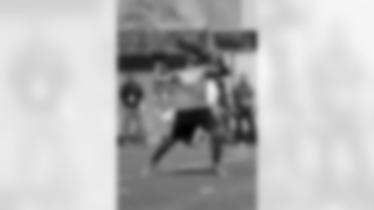 Bruins quarterback Brett Hundley throws a pass at UCLA's Pro Day on March 10.