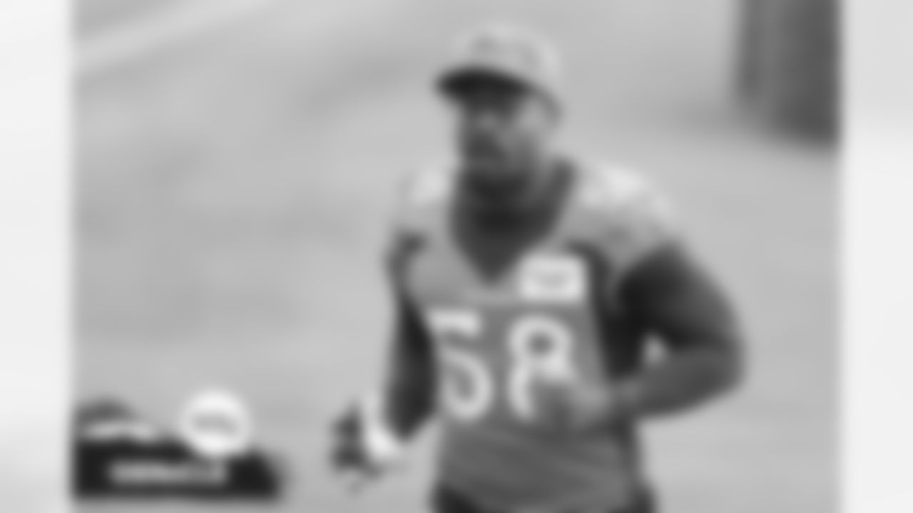 Von Miller during practice on Tuesday, October 19, 2021 at UCHealth Training Center in Englewood, Colorado.
Photo by Gabriel Christus