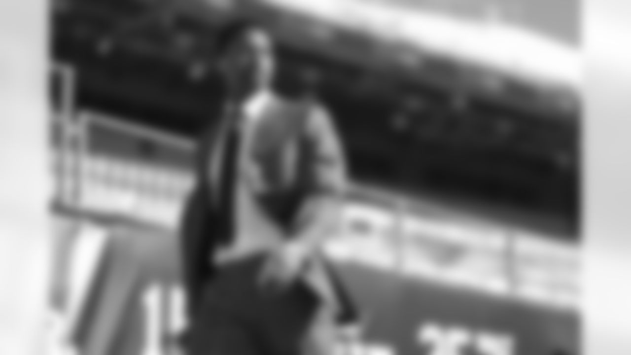 About a year after suffering his season-ending knee injury in Pittsburgh, Courtland Sutton walks the field before the game against the Pittsburgh Steelers on Sunday, October 10, 2021 at Heinz Field in Pittsburgh, Pennsylvania.
Photo by Gabriel Christus