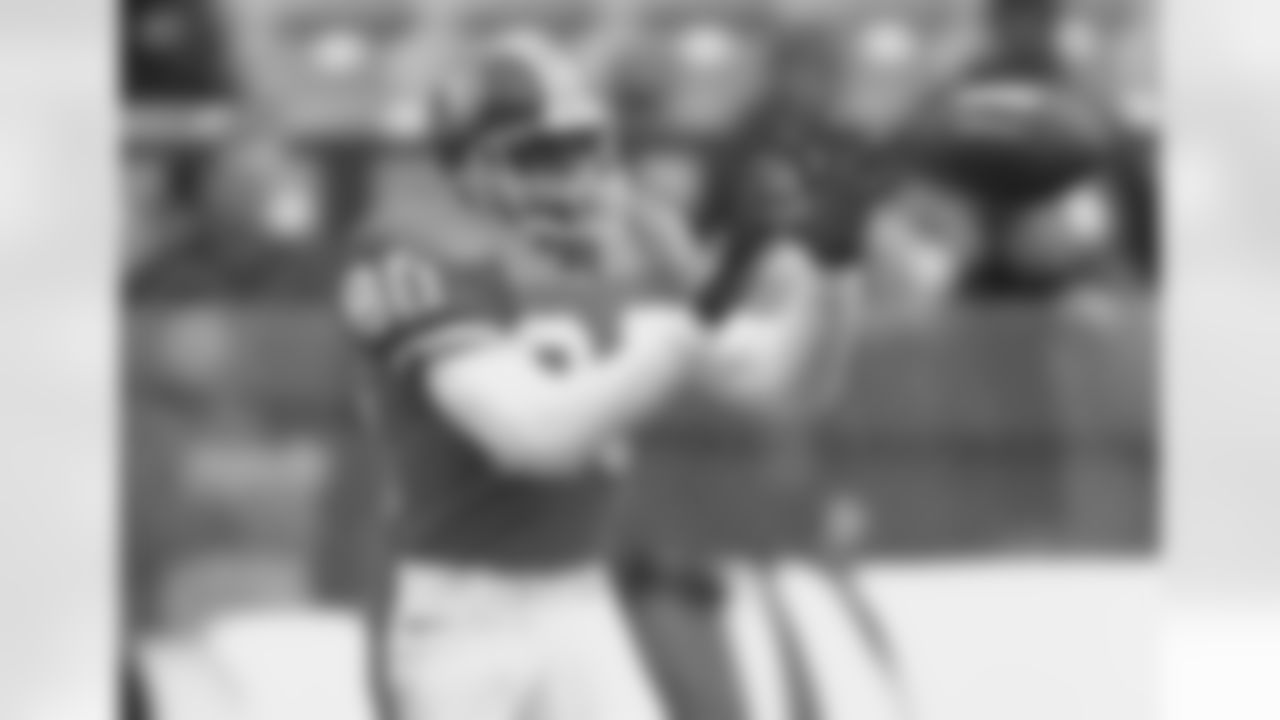 1995, Week 3: Denver 38, Washington 31

While Denver got some major contributions from their future Hall of Famers with John Elway's 327 passing yards and two touchdowns and Terrell Davis' three total touchdowns, it was former undrafted wide receiver Rod Smith who was the hero of this game. Smith made his first career reception at the most crucial time, coming down with a 32-yard Hail Mary touchdown to win the game as time expired. Smith, of course, would run with the opportunity and become the franchise's all-time leading receiver.

(David Durochik via AP) [note: photo from a different game]