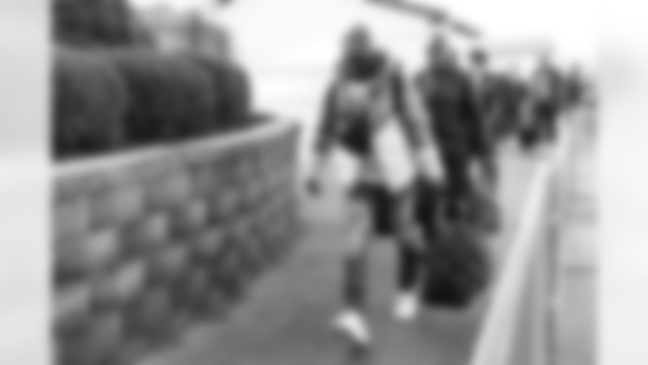 Ja'Quan McMillian during arrivals before the Broncos' Week 17 game against the Kansas City Chiefs at GEHA Field at Arrowhead Stadium in Kansas City, Missouri on January 1, 2023. Photo by Ben Swanson