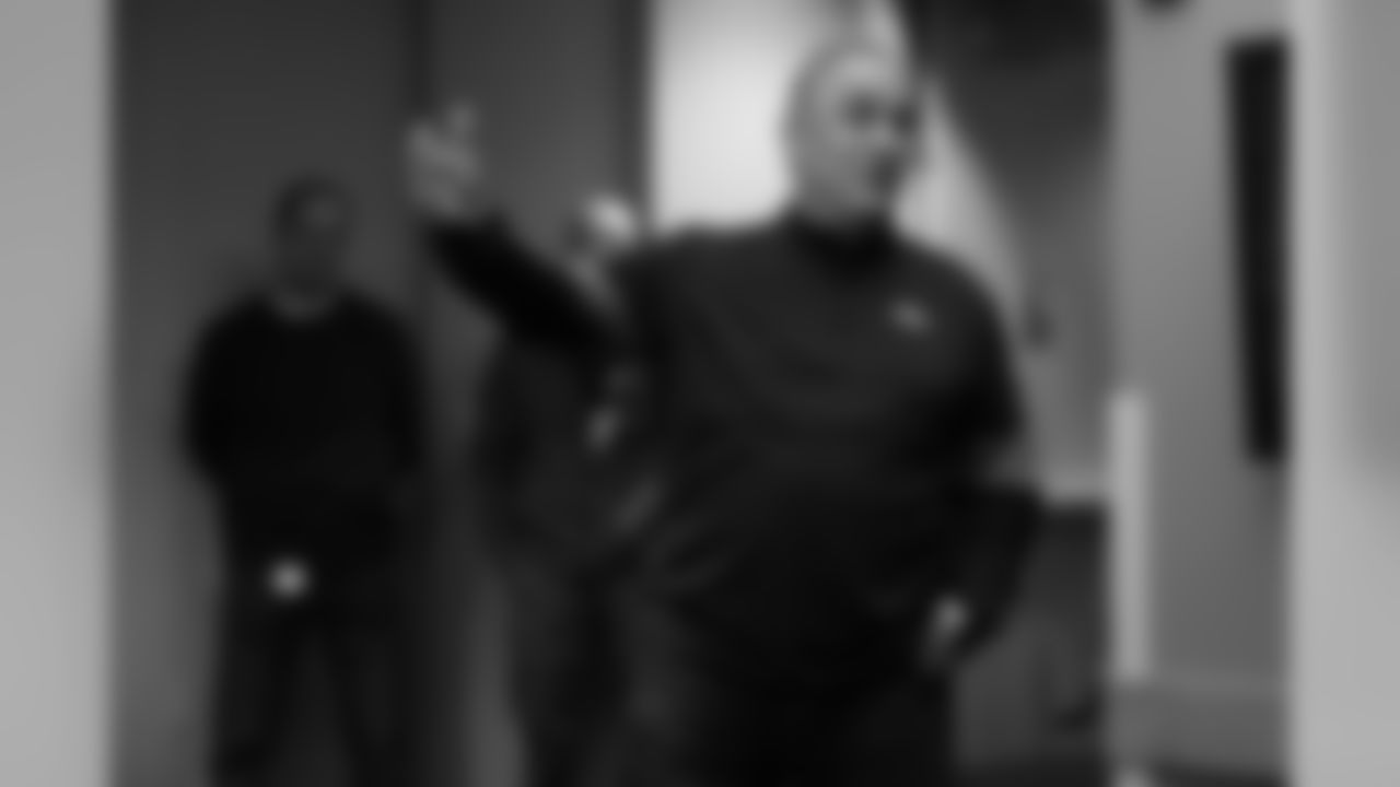 Head Coach Vic Fangio talks to staff members during Fangio's visit to the Arapahoe County Sheriff's Office as part of Random Acts of Kindness Week on February 20, 2020 in Centennial, Colorado. (Photo by Ben Swanson/DenverBroncos.com)