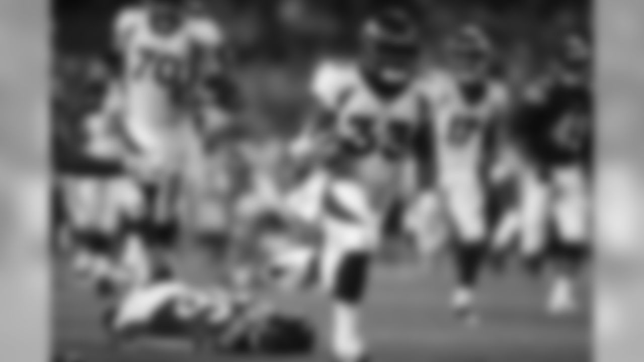 Running back De'Angelo Henderson