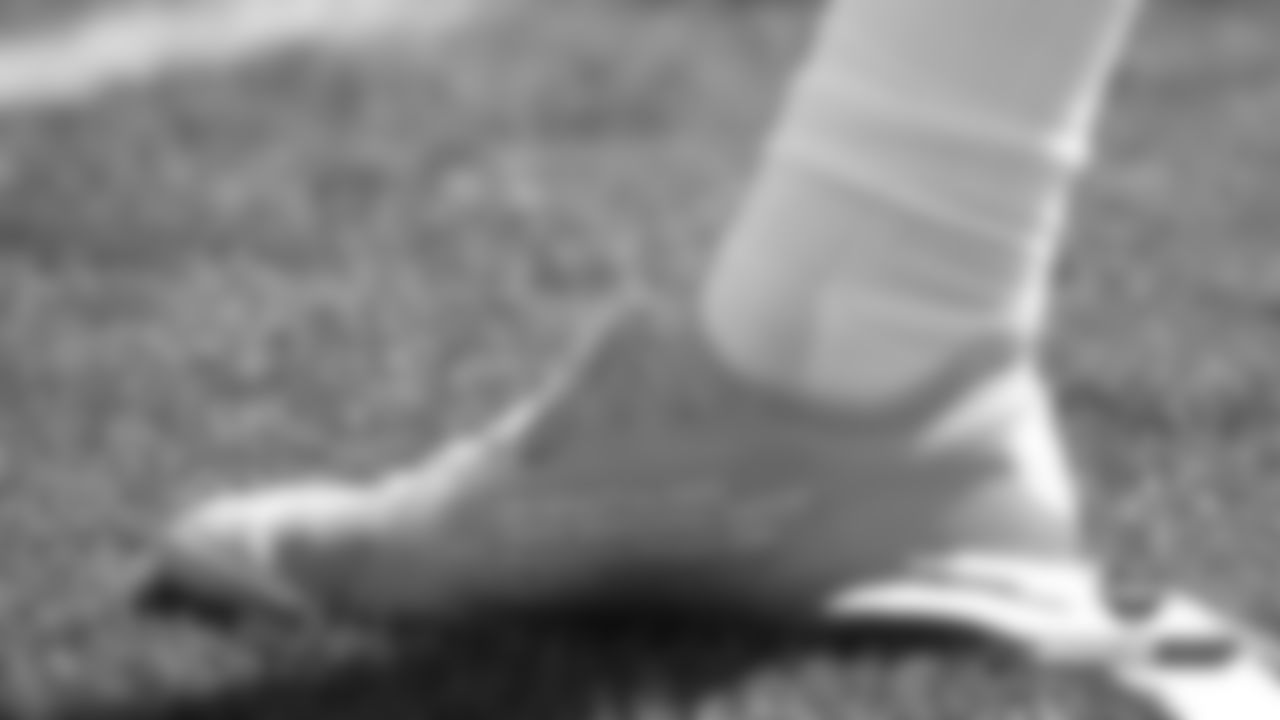 A look at DaeSean Hamilton's "OFF WHITE" Nike cleats design during practice on Day 1 of training camp on July 18, 2019.